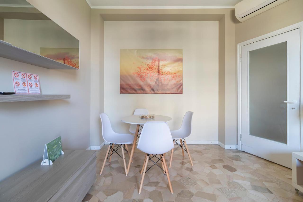 Altido Trendy Flat With Balcony, Easy Access To Milan Centre Διαμέρισμα Εξωτερικό φωτογραφία