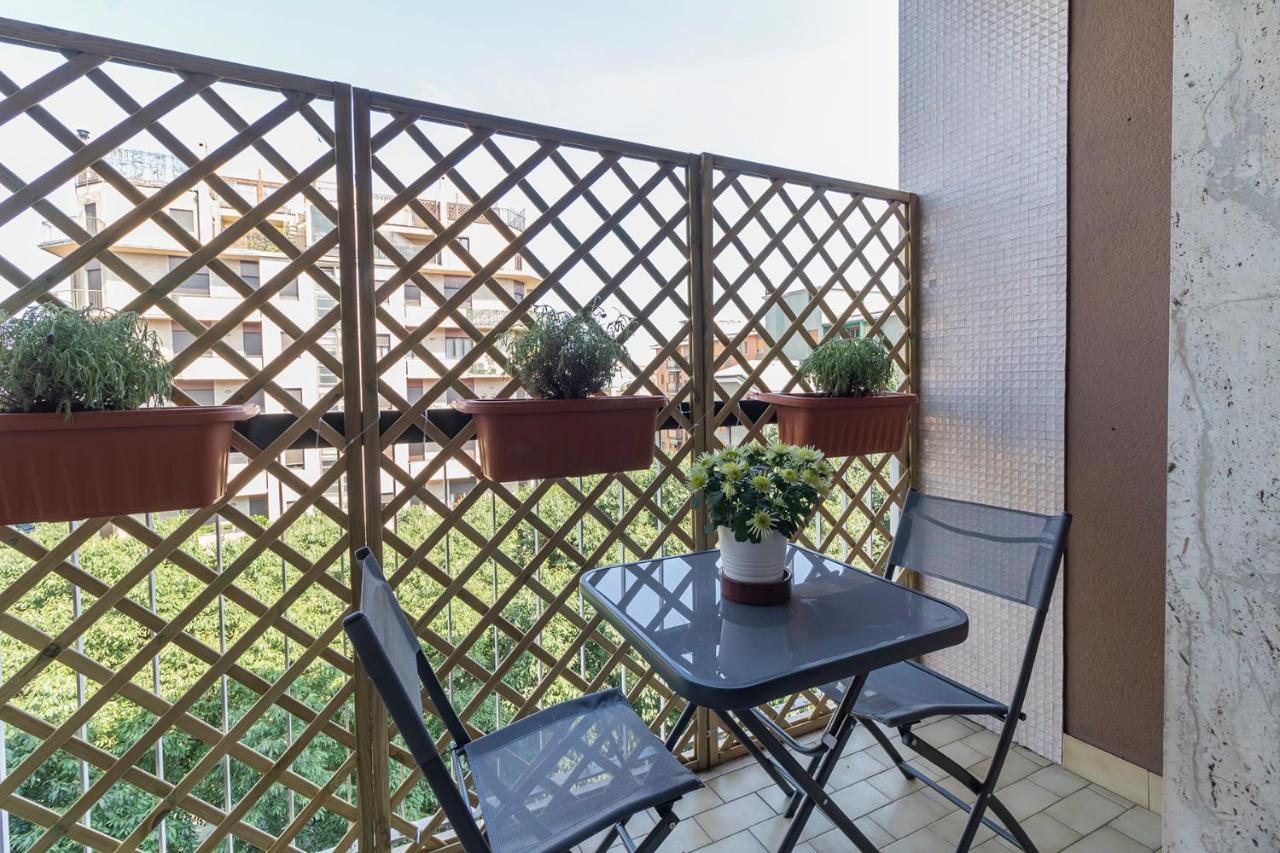 Altido Trendy Flat With Balcony, Easy Access To Milan Centre Διαμέρισμα Εξωτερικό φωτογραφία